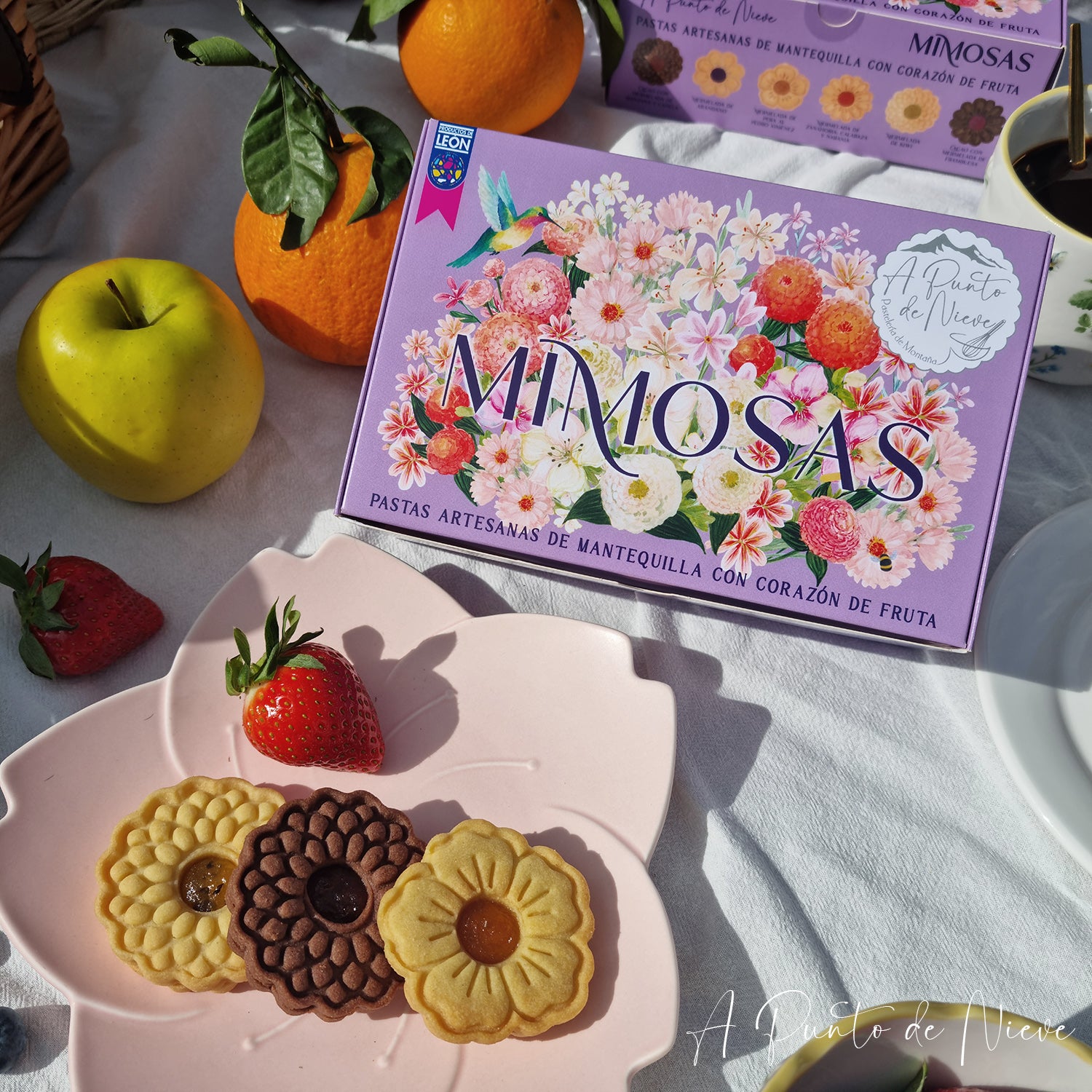 Pastas artesanas Mimosas de mantequilla con corazón de fruta