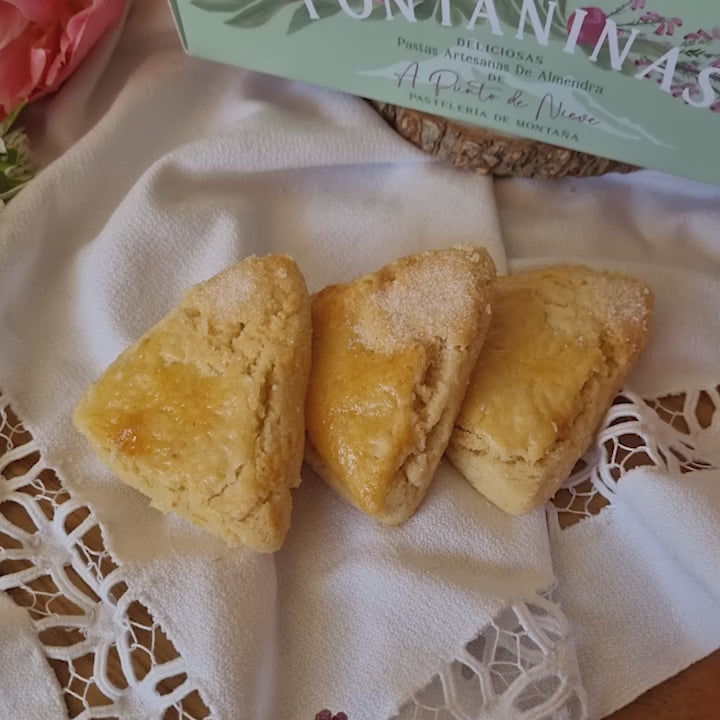 Pastas artesanas Fontañinas en caja de cartón